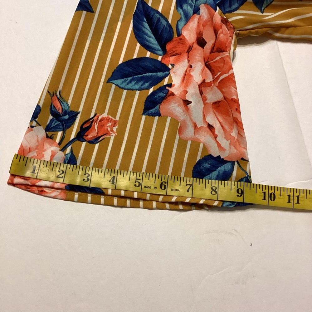 ODDY Women’s Floral Pattern Blouse Size Small - Picture 7 of 9